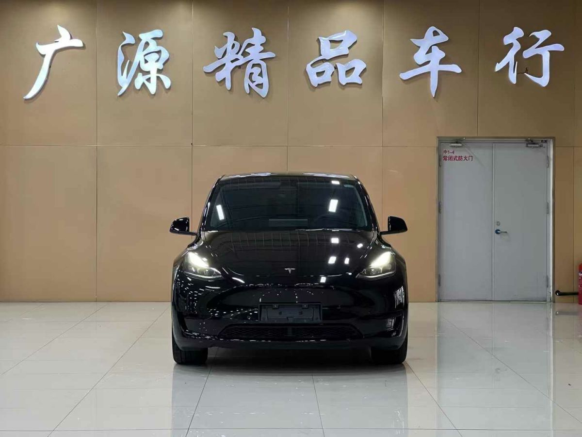 特斯拉 Model S  2023款 三電機(jī)全輪驅(qū)動(dòng) Plaid版圖片