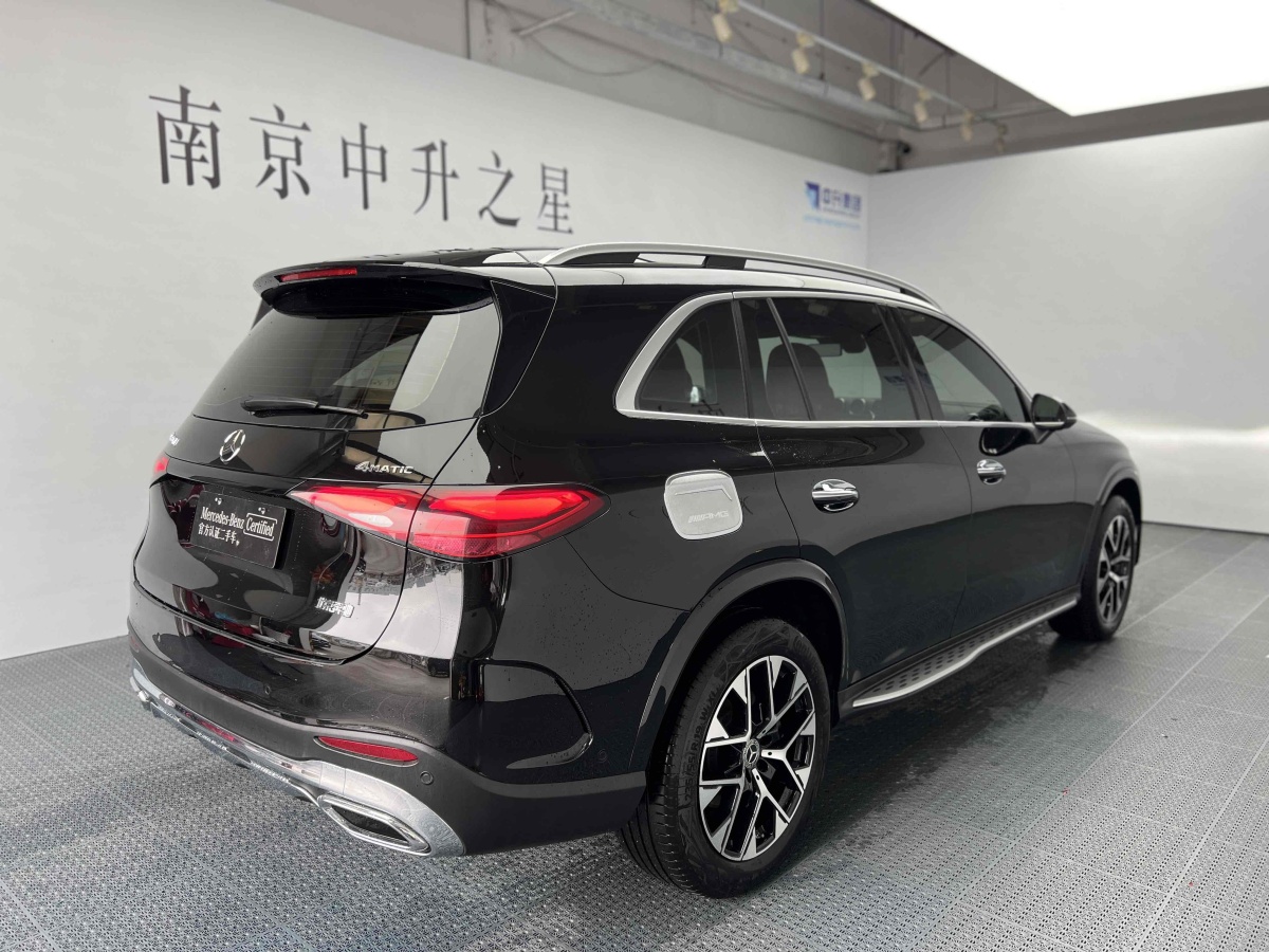 奔馳 奔馳GLC  2023款 改款 GLC 260 L 4MATIC 豪華型 5座圖片