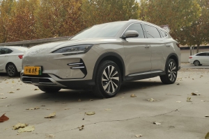 宋PLUS新能源 比亚迪 荣耀版 EV 520km 豪华型