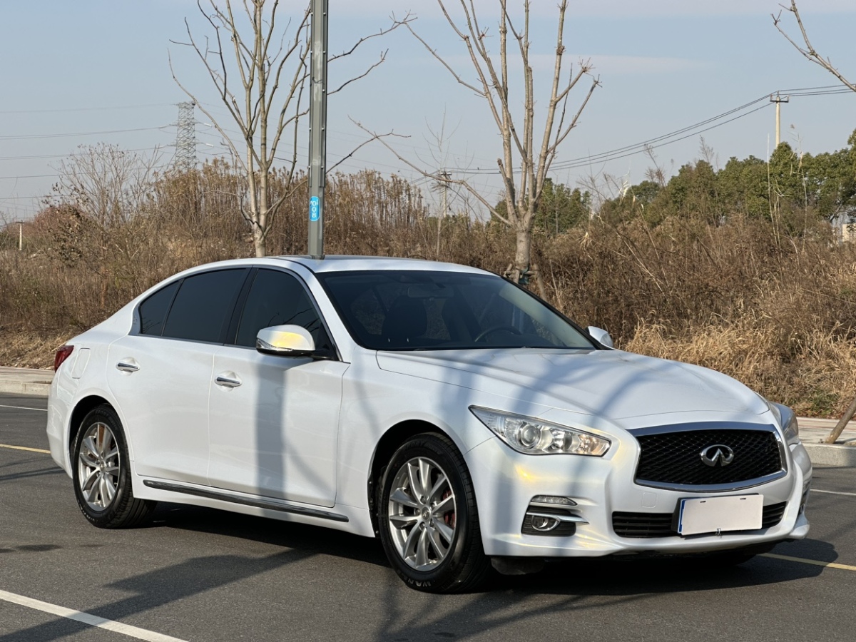 英菲尼迪 Q50L  2016款 2.0T 舒適版圖片