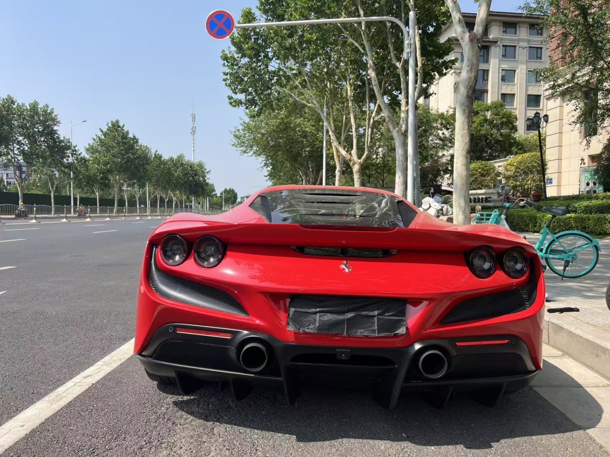 法拉利 F8 Tributo  2019款  3.9T V8圖片