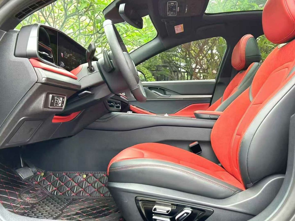 林肯 領(lǐng)航員  2022款 3.5T 尊耀版圖片