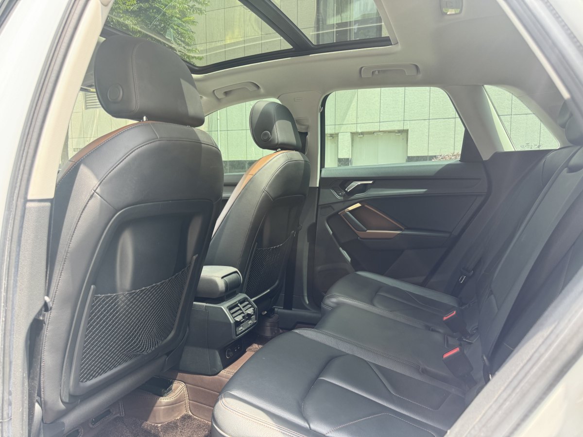 奧迪 奧迪Q3  2024款 35 TFSI 進(jìn)取致雅型圖片