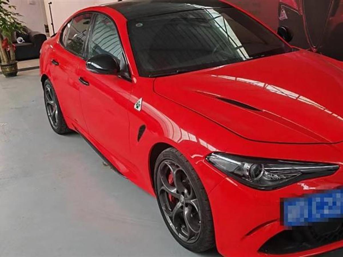 阿爾法·羅密歐 Giulia  2022款 2.9T 四葉草版圖片