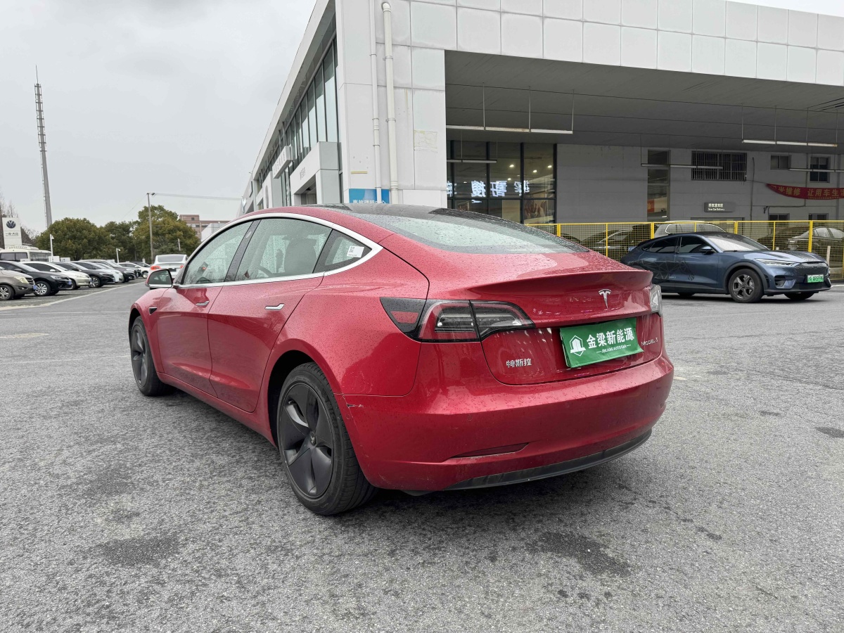 特斯拉 Model 3  2019款 標準續(xù)航后驅(qū)升級版圖片