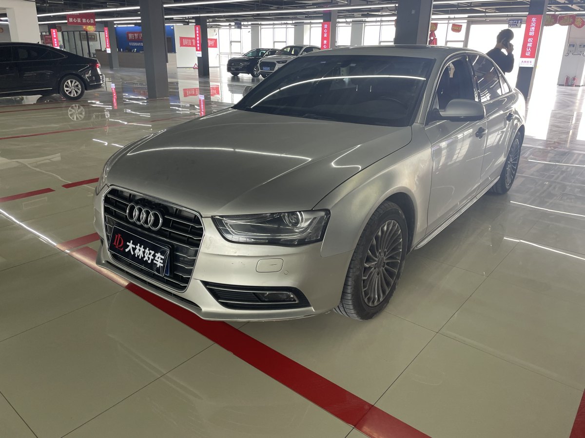 2015年9月奧迪 奧迪A4L  2015款 35 TFSI 自動(dòng)舒適型