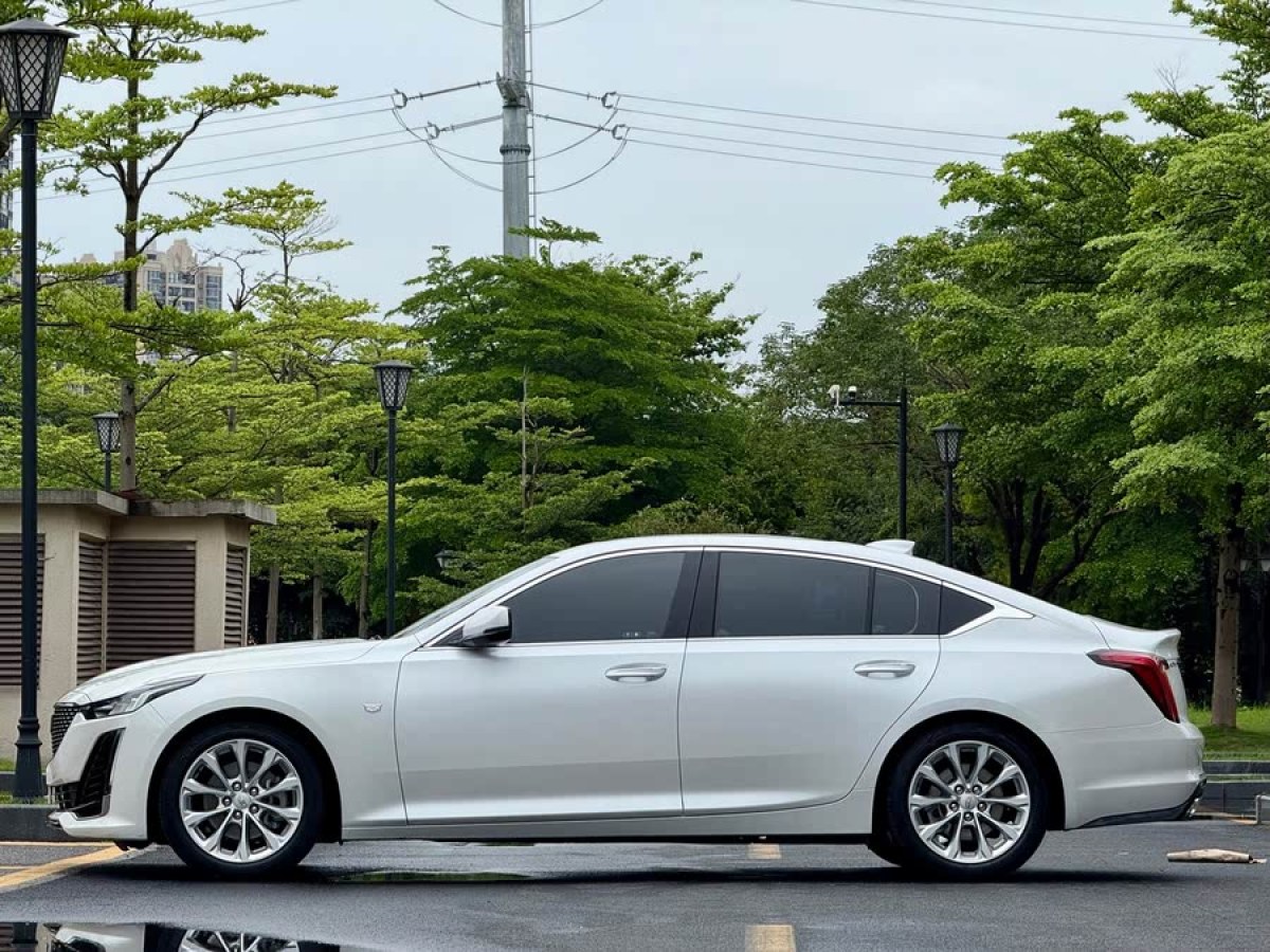 凱迪拉克 CT5  2023款 28T 豪華型（標(biāo)準(zhǔn)版）圖片