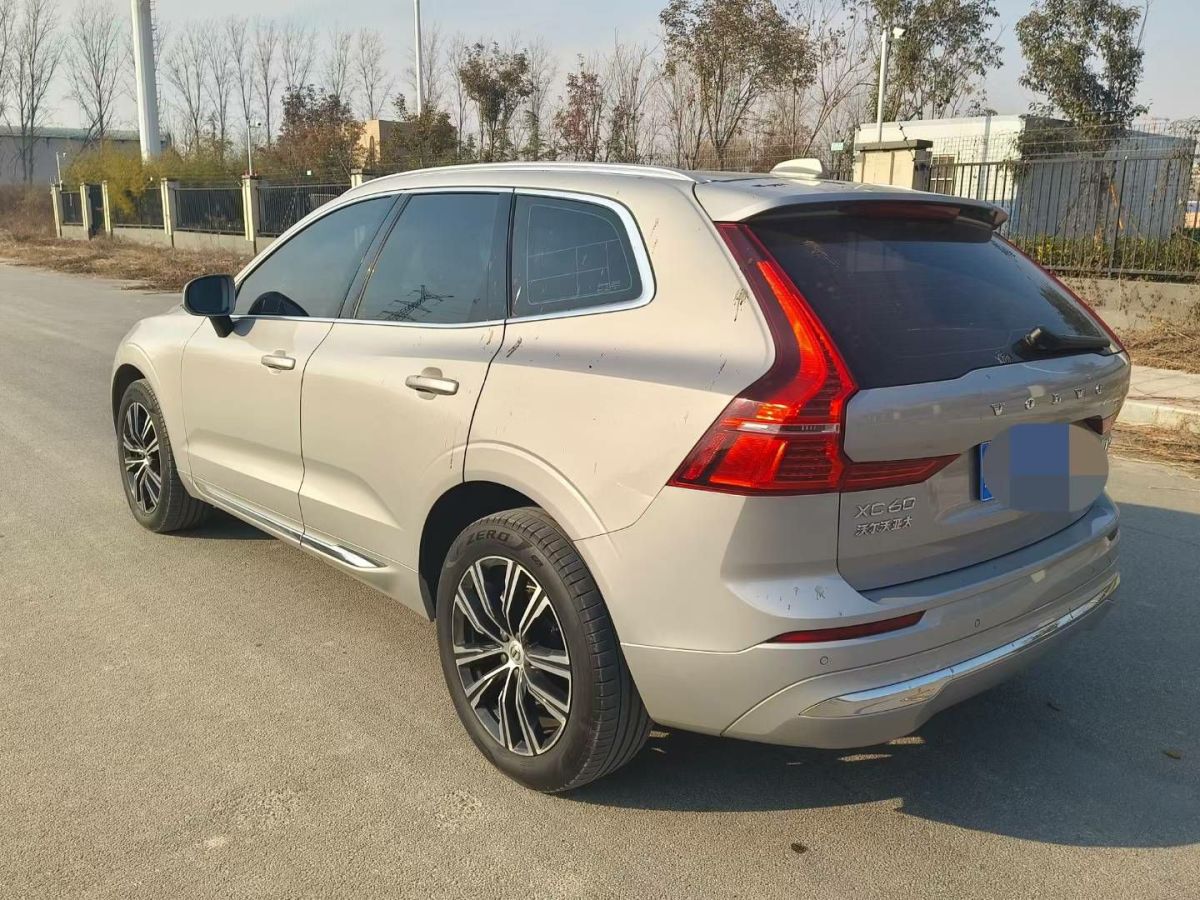 沃爾沃 XC60  2021款 T4 智行豪華版圖片