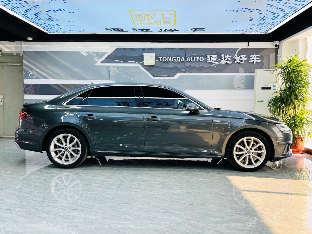 奧迪 奧迪A4L  2019款 40 TFSI 時(shí)尚型 國(guó)VI圖片