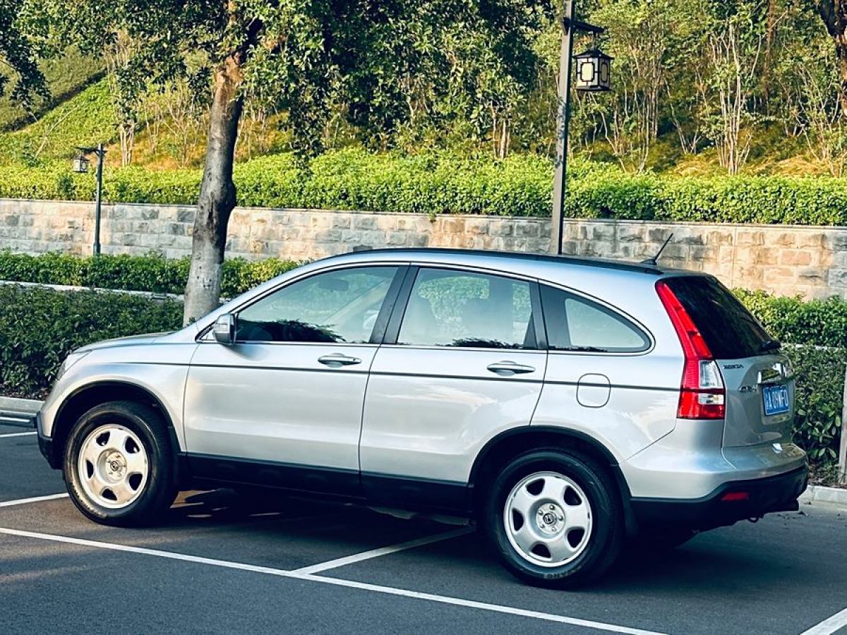 本田 CR-V  2008款 2.0L 自動兩驅(qū)都市版圖片