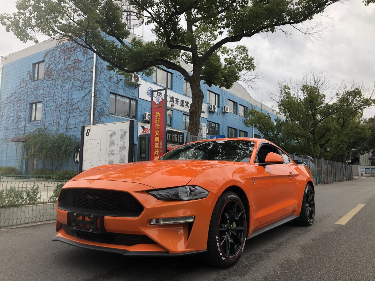 福特 mustang  2020款 23l ecoboost 黑曜魅影特别版图片