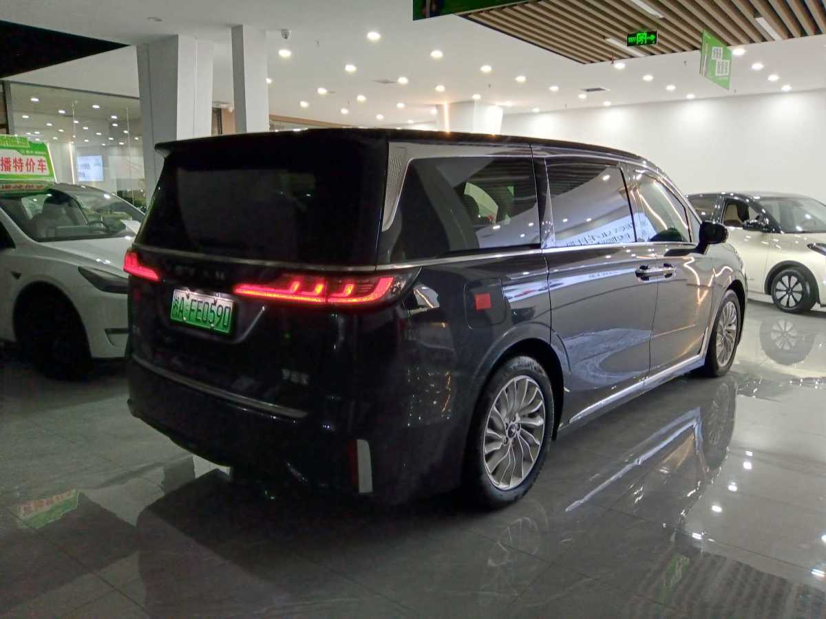 嵐圖 夢想家  2024款 PHEV 超長續(xù)航尊貴版圖片