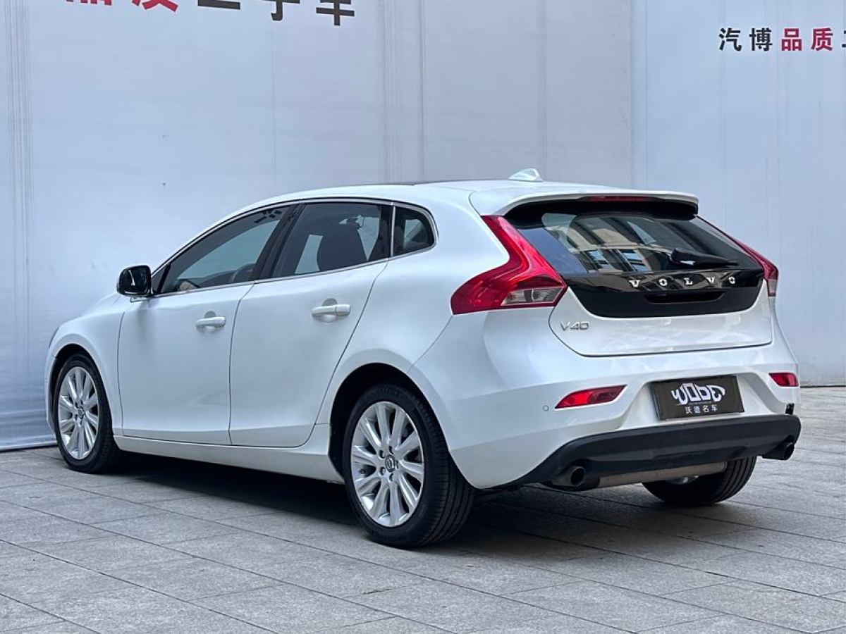 沃尔沃 V40  2014款 2.0T 智雅版图片