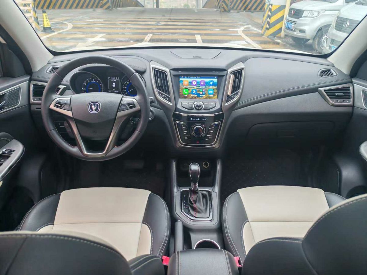 長(zhǎng)安 CS35 PLUS  2018款 1.6L 自動(dòng)悅聯(lián)版圖片