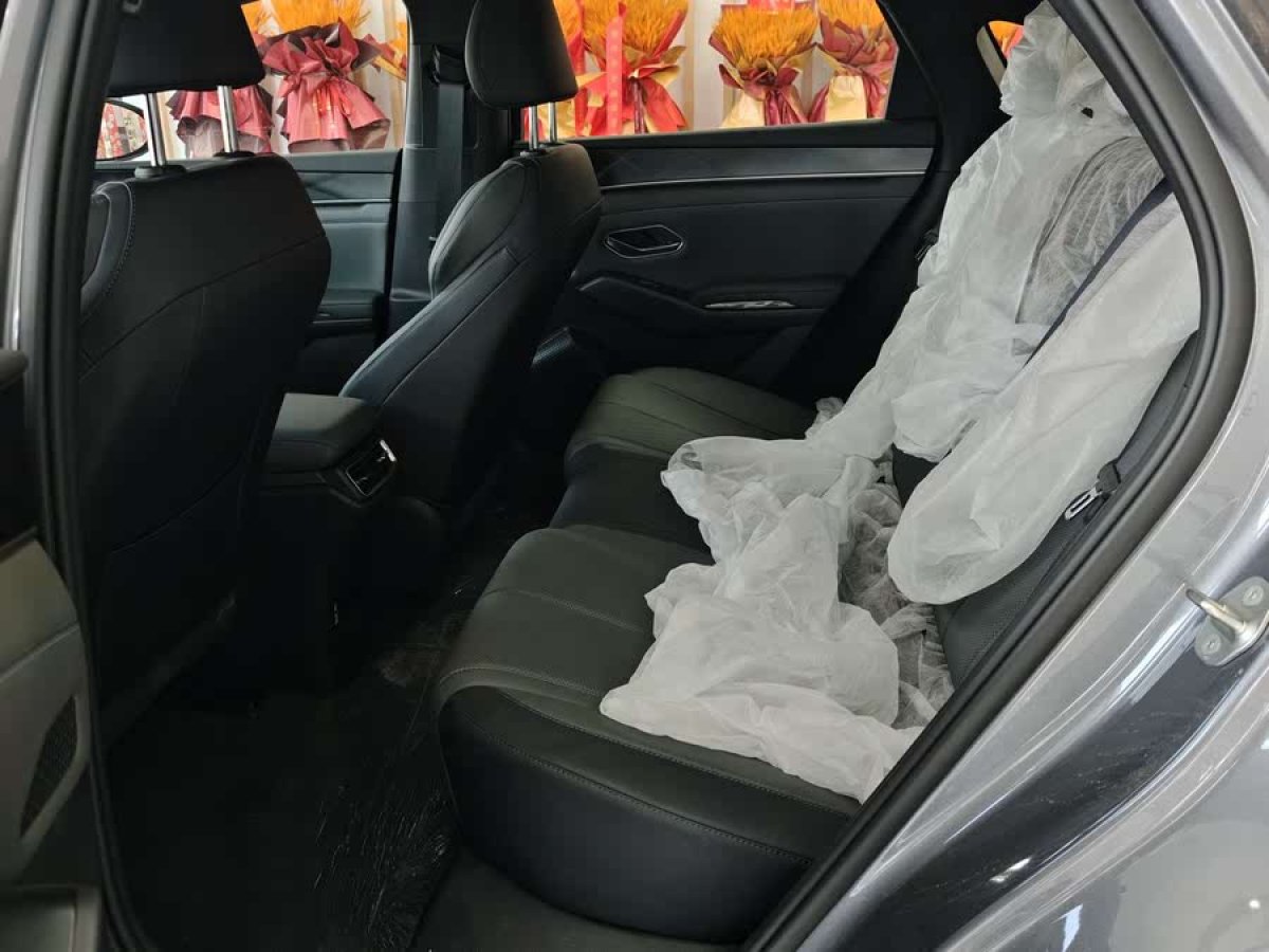比亞迪 秦L  2024款 DM-i 80KM領(lǐng)先型圖片