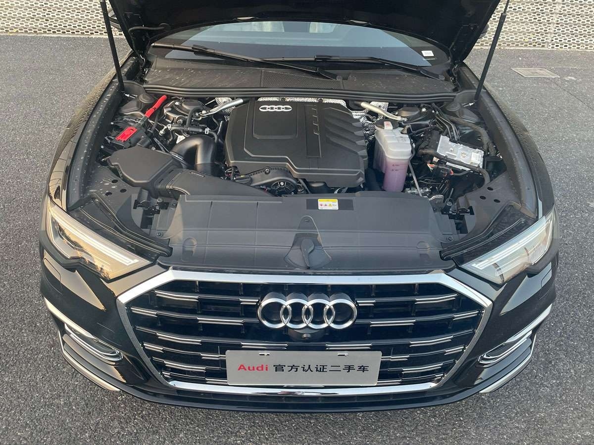 奧迪 奧迪A6L 2024款 45 TFSI 2.0T 雙離合 臻選動(dòng)感型圖片