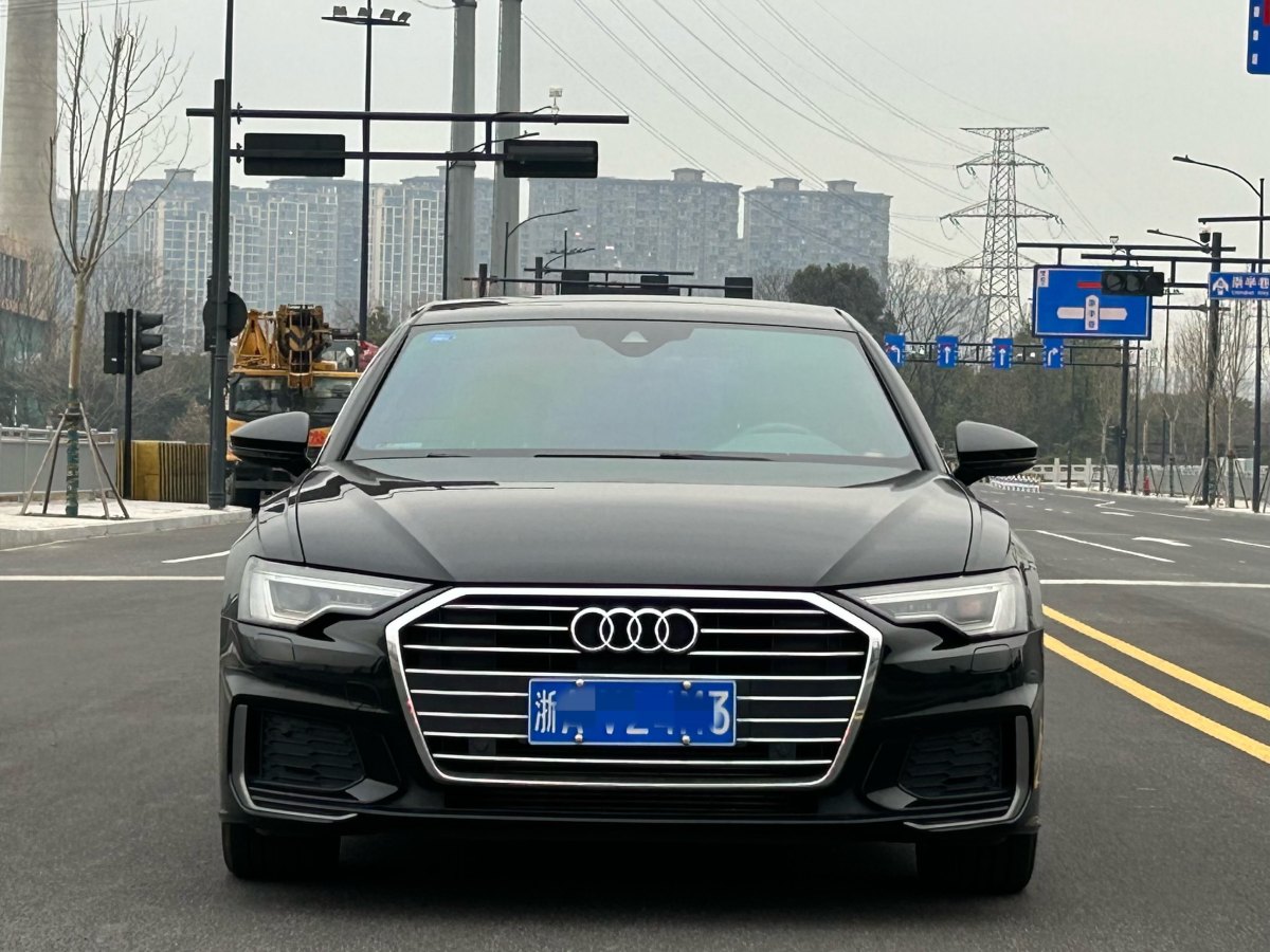 奧迪 奧迪A6L  2023款 改款 40 TFSI 豪華動感型圖片