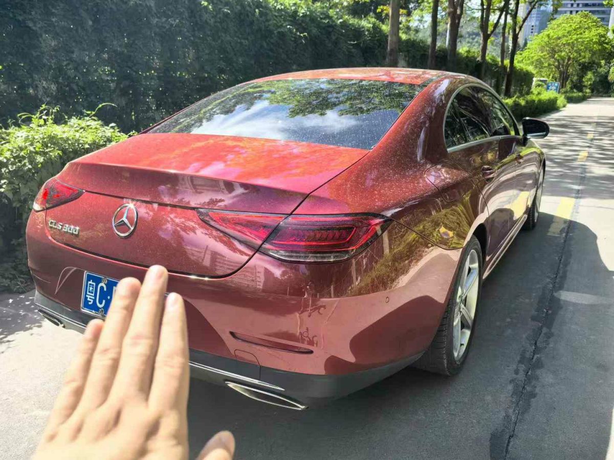 奔馳 奔馳A級  2019款  A 220 L 4MATIC 運(yùn)動(dòng)轎車圖片