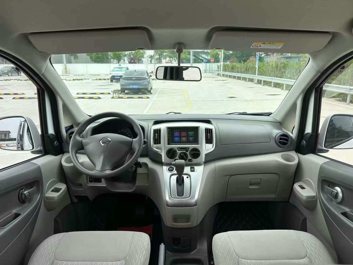 日產(chǎn) NV200  2018款 1.6L CVT尊享型圖片