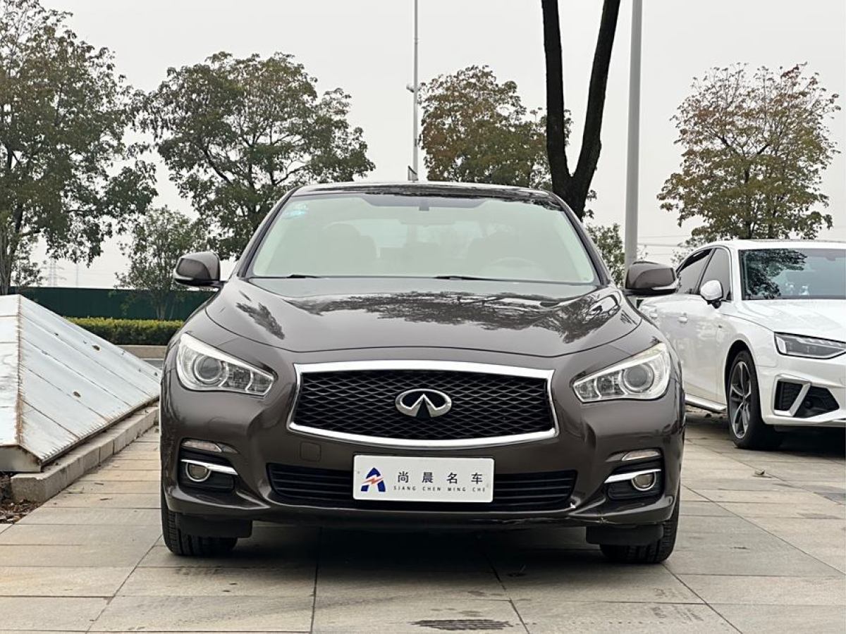 英菲尼迪 Q50L  2015款 2.0T 舒適版圖片