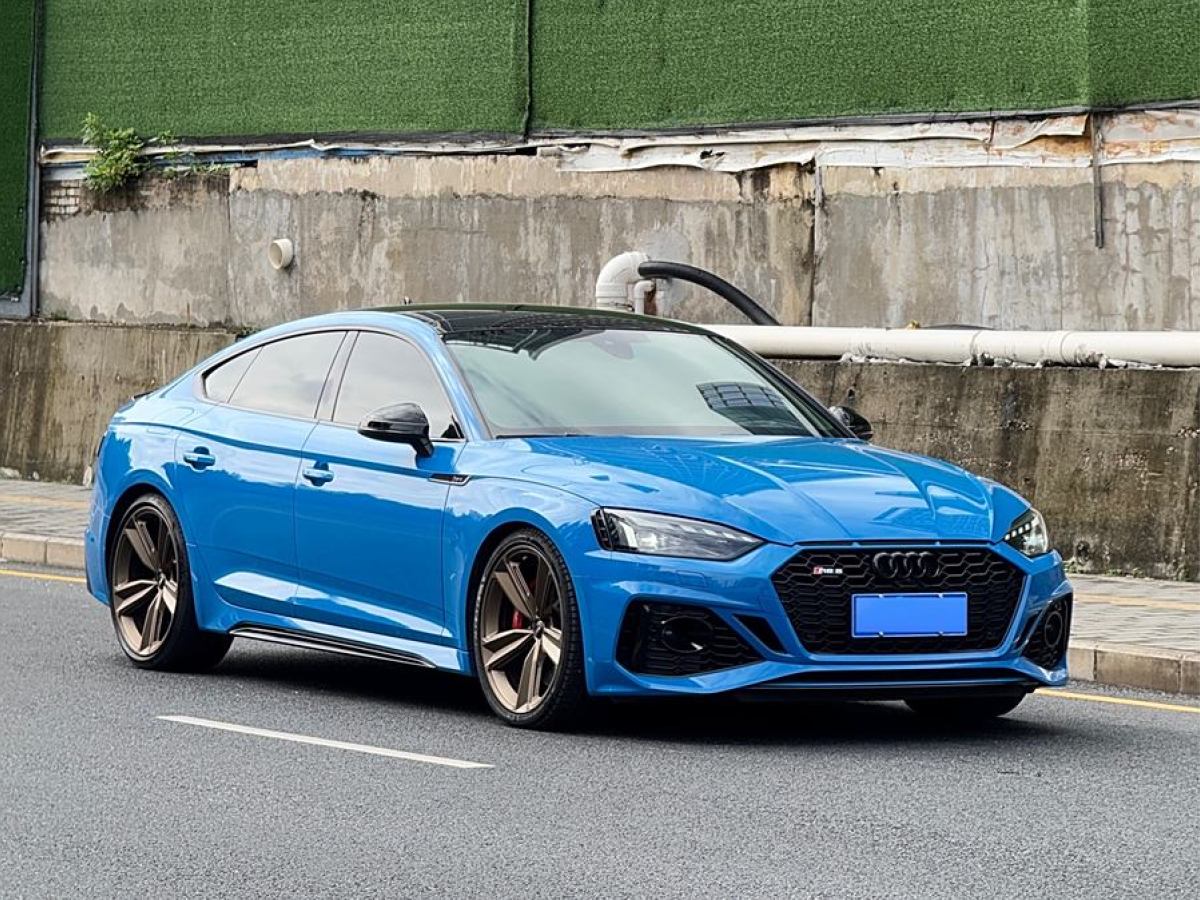 奧迪 奧迪RS 5  2021款 RS5 Sportback 暗金版圖片