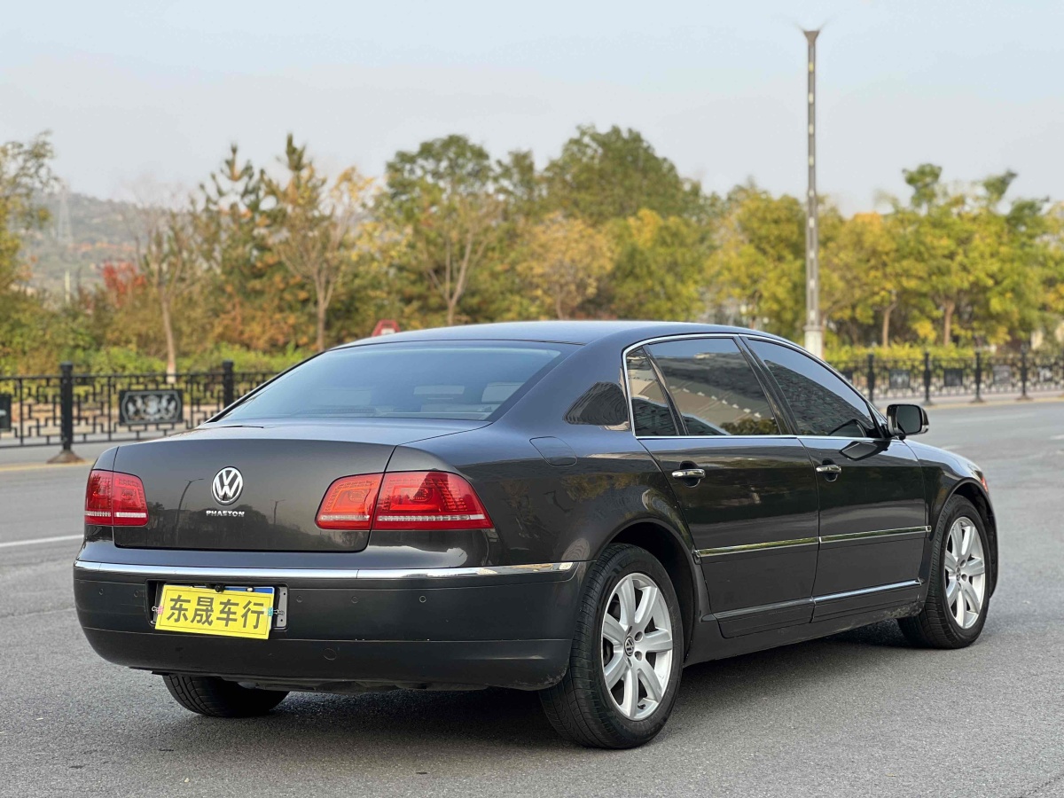 大眾 輝騰  2011款 3.6L V6 5座加長Individual版圖片