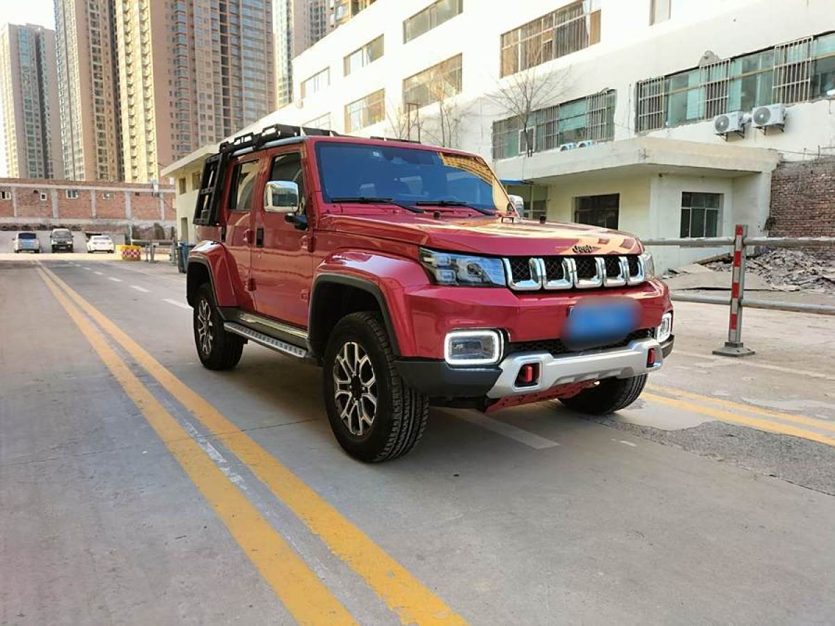 北京 BJ40  2019款 2.3T 自動四驅(qū)城市獵人版尊享型 國VI圖片