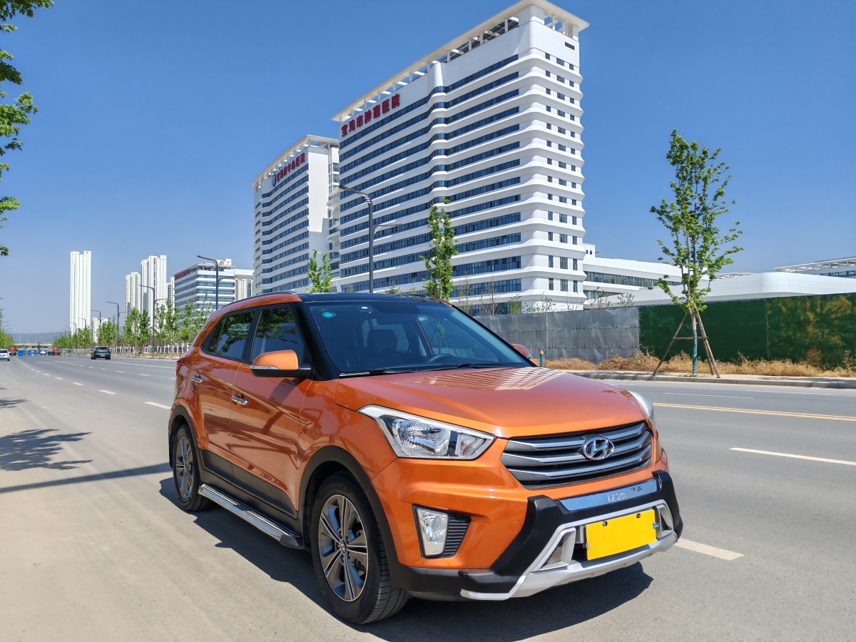 2014年12月現(xiàn)代 ix25  2015款 1.6L 自動(dòng)兩驅(qū)智能型GLS