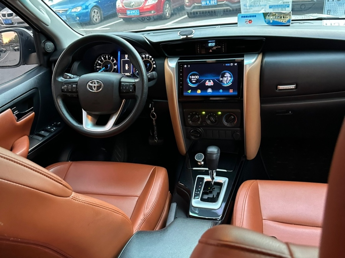 2018年12月豐田 Fortuner  2016款 2.7L 中東版