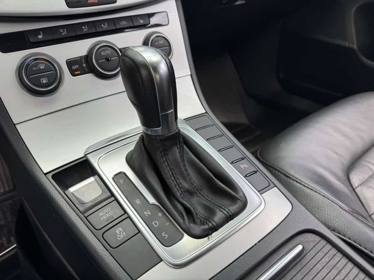 大眾 邁騰  2013款 1.8TSI 豪華型圖片