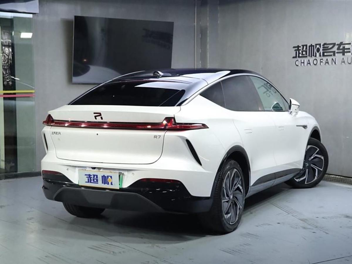 2023年9月R汽車(chē) 飛凡R7  2022款 標(biāo)準(zhǔn)高階版