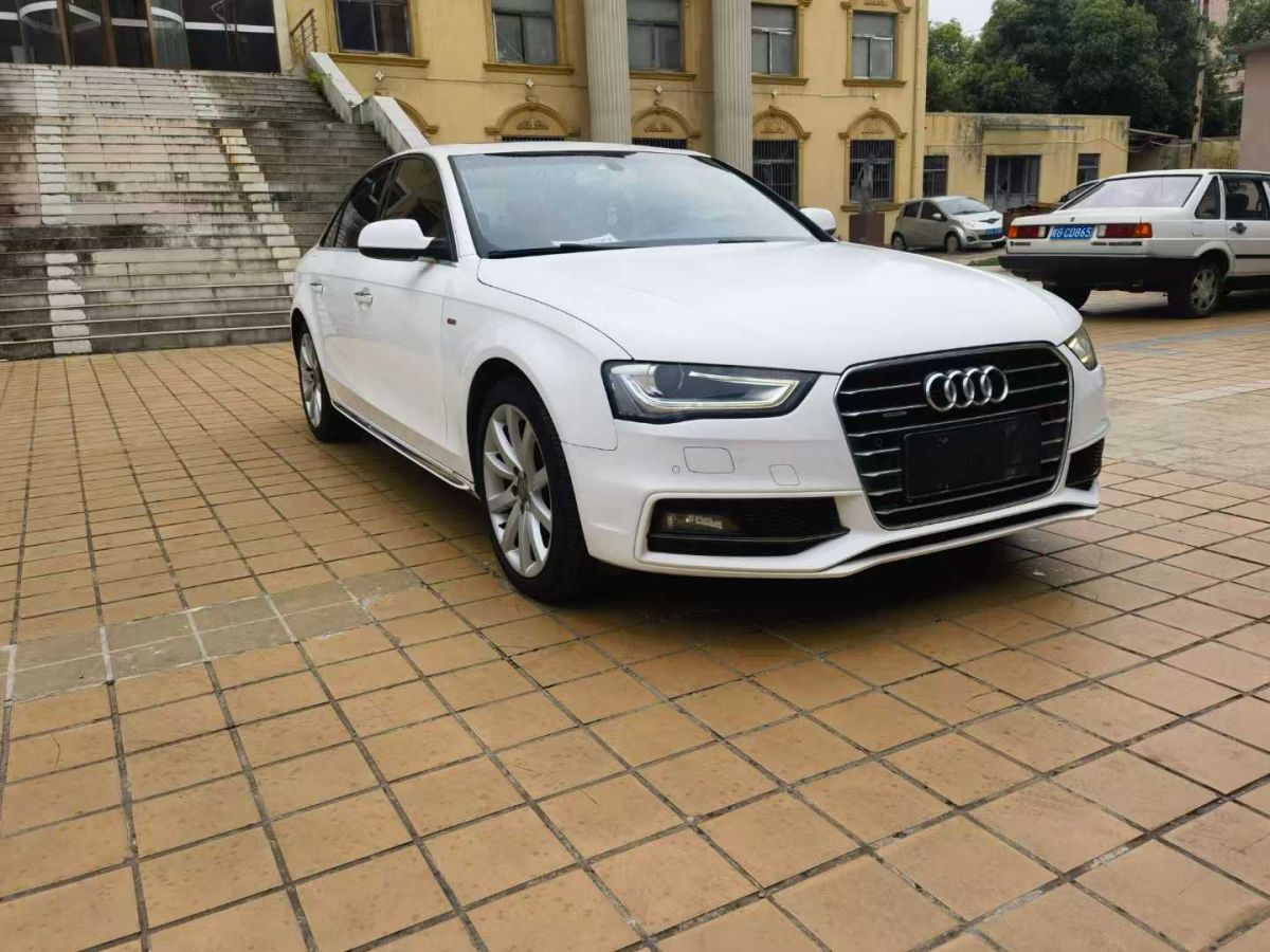 奧迪 奧迪A4L  2016款 35 TFSI 自動技術(shù)型圖片
