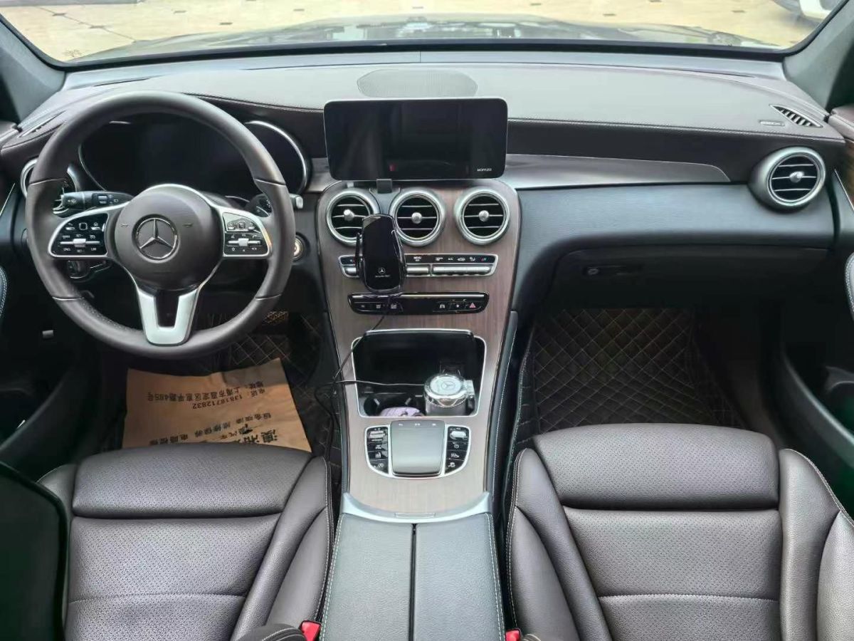 奔馳 奔馳GLC  2021款 GLC 300 4MATIC 轎跑SUV圖片