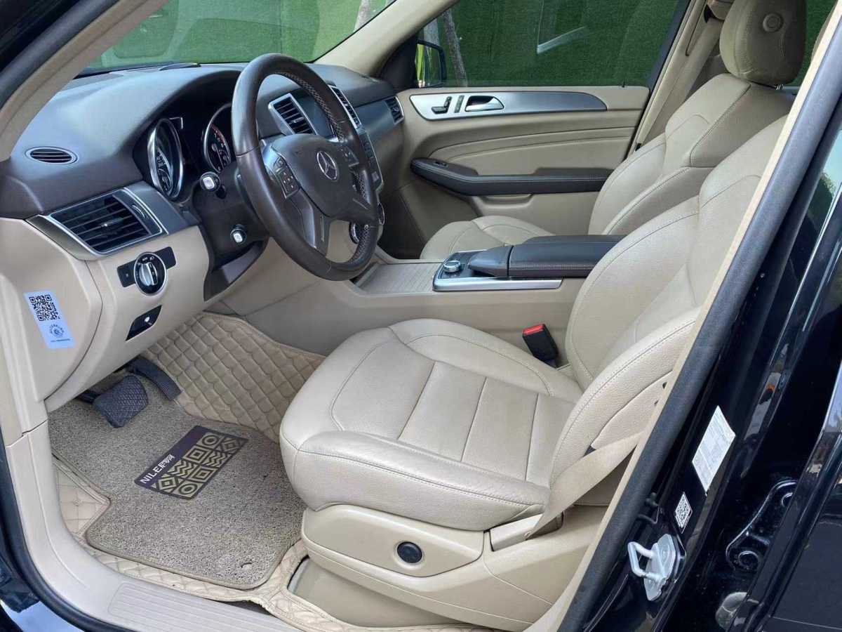 2015年8月奔馳 奔馳M級  2014款 ML 320 4MATIC