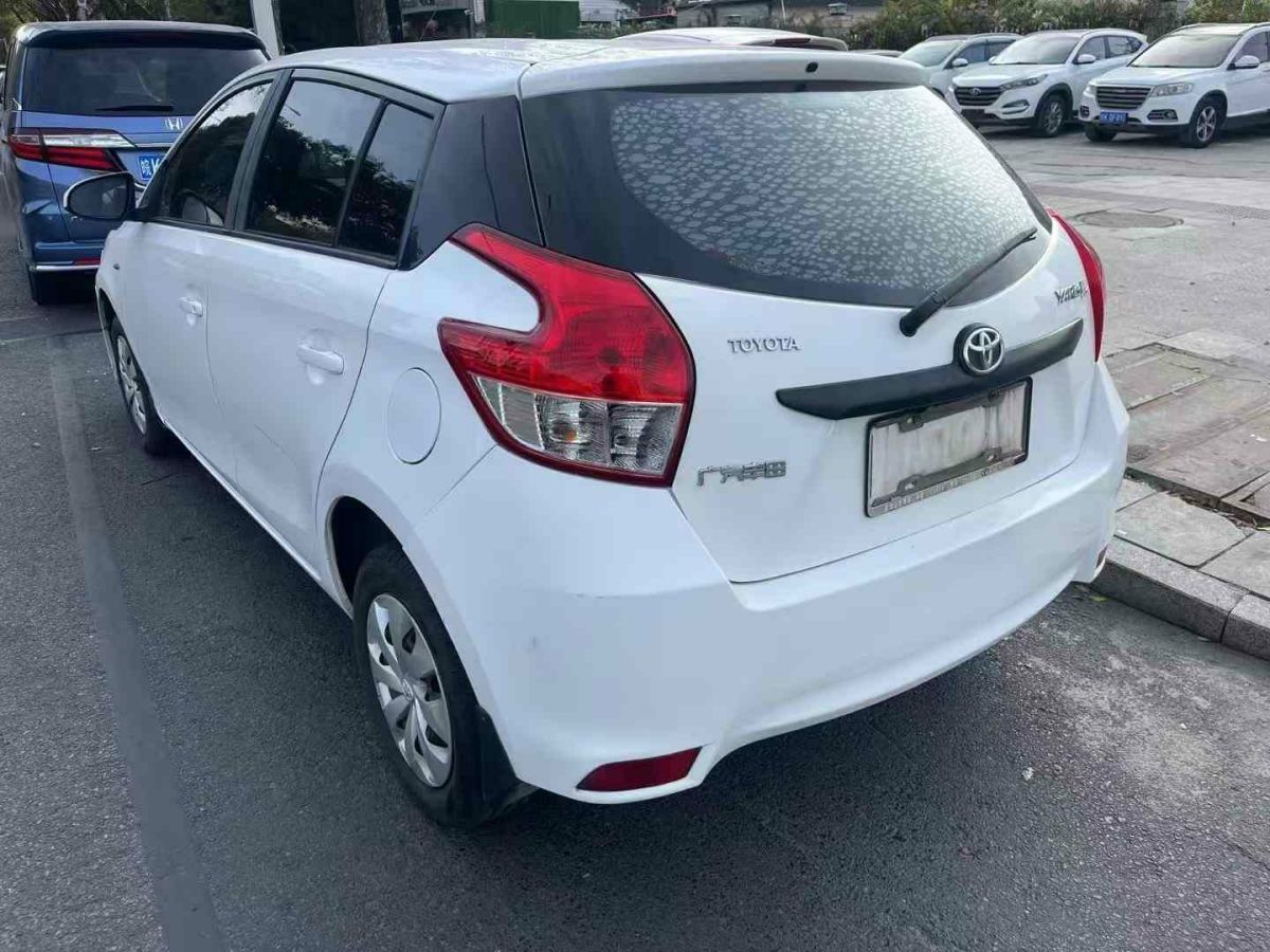 豐田 雅力士  2014款 YARiS L 致炫 1.3 靈動版圖片