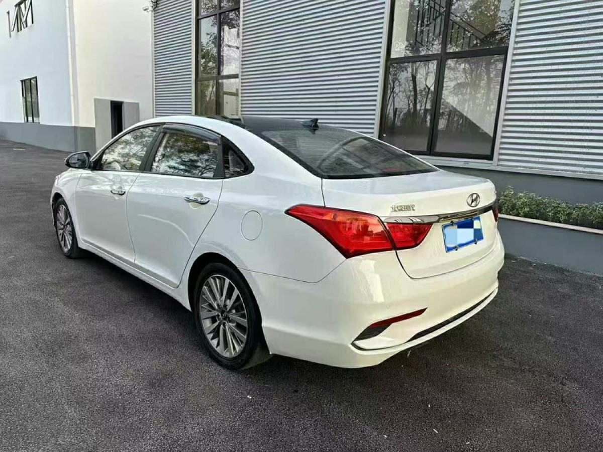 現(xiàn)代 名圖  2017款 1.8L 自動智能型GLS 國VI圖片