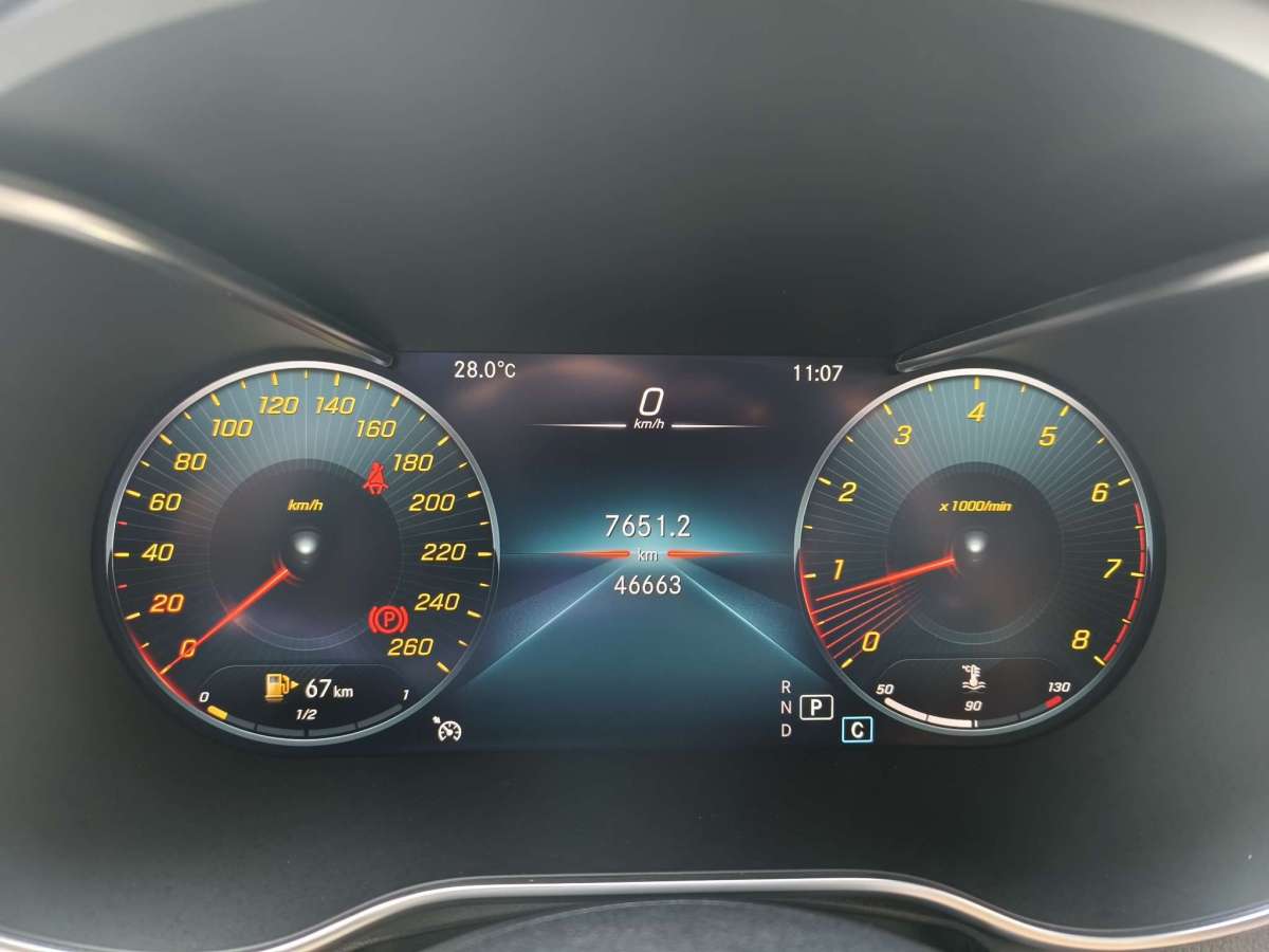奔驰 奔驰GLC  2020款 改款 GLC 260 L 4MATIC 动感型图片