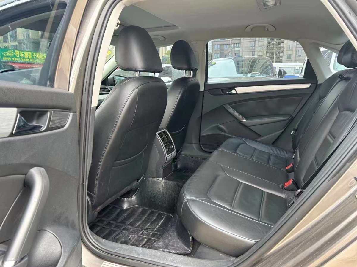 大眾 帕薩特  2014款 1.8TSI DSG尊雅版圖片