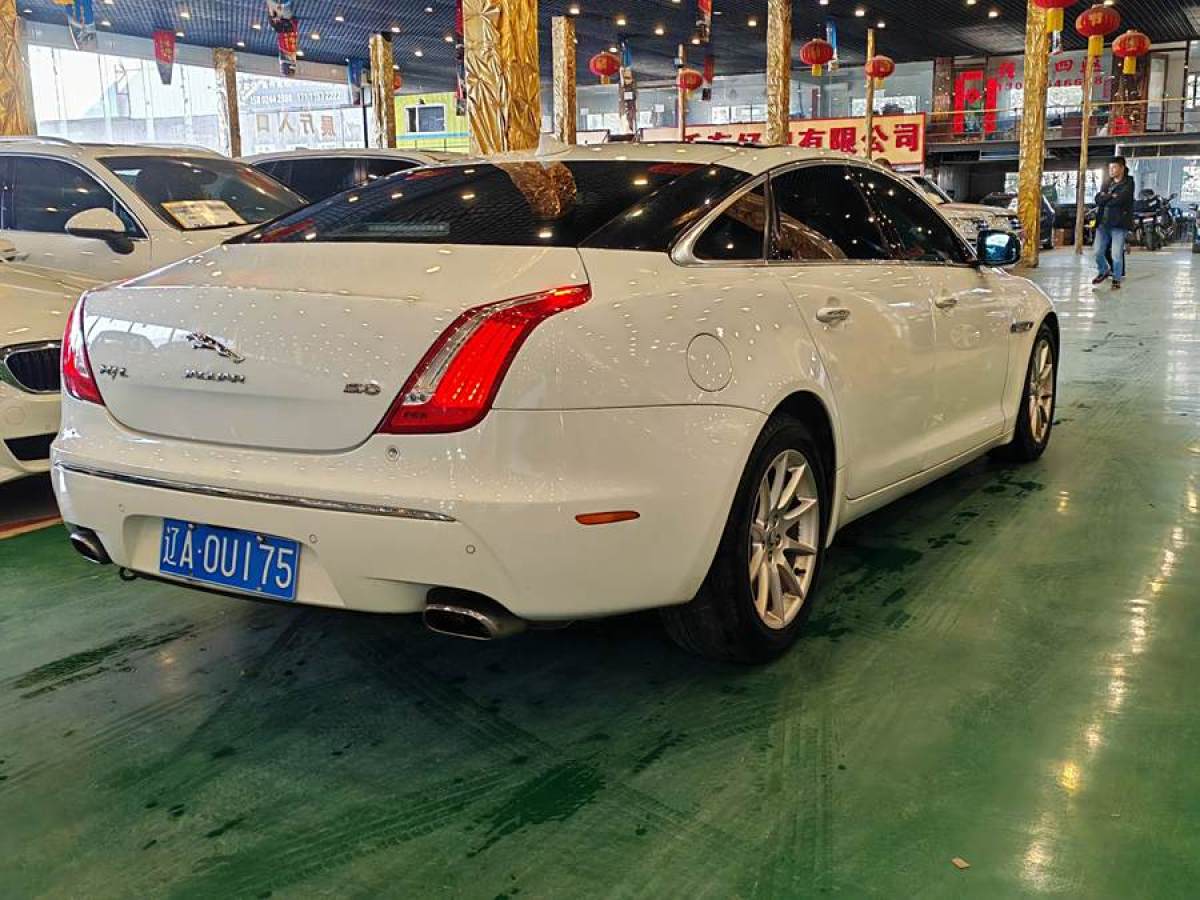 捷豹 XJ  2013款 XJL 3.0 SC 全景商務版圖片