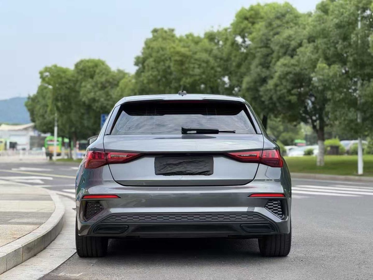奧迪 奧迪A3  2022款 A3L Limousine 35 TFSI 時(shí)尚致雅型圖片