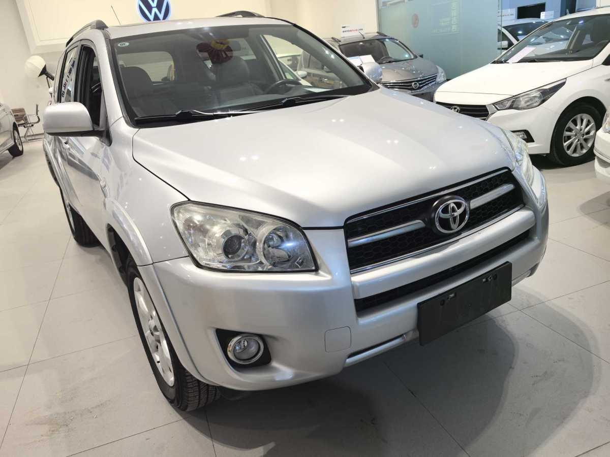 豐田 RAV4榮放  2009款 2.4L 自動(dòng)豪華版圖片