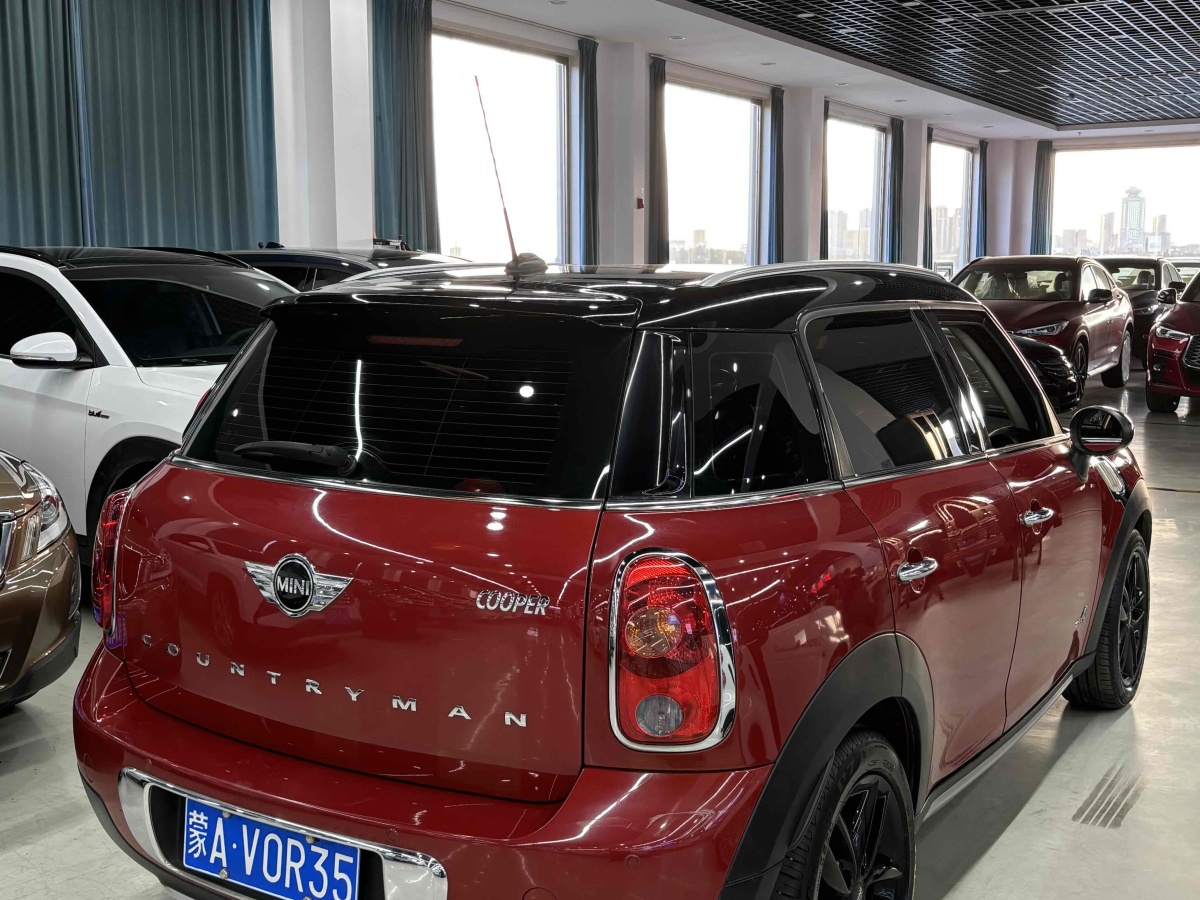 2015年3月MINI COUNTRYMAN  2015款 1.6T COOPER S ALL4 進藏限量版