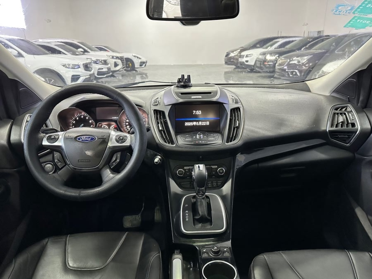 福特 翼虎  2013款 2.0L GTDi 四驅(qū)尊貴型圖片