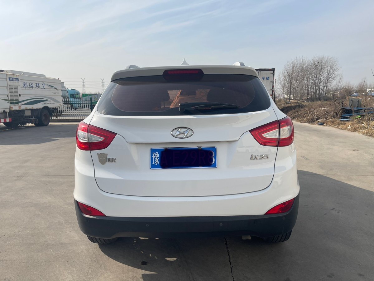 現(xiàn)代 ix35  2013款 2.0L 自動兩驅(qū)智能型GLS 國IV圖片