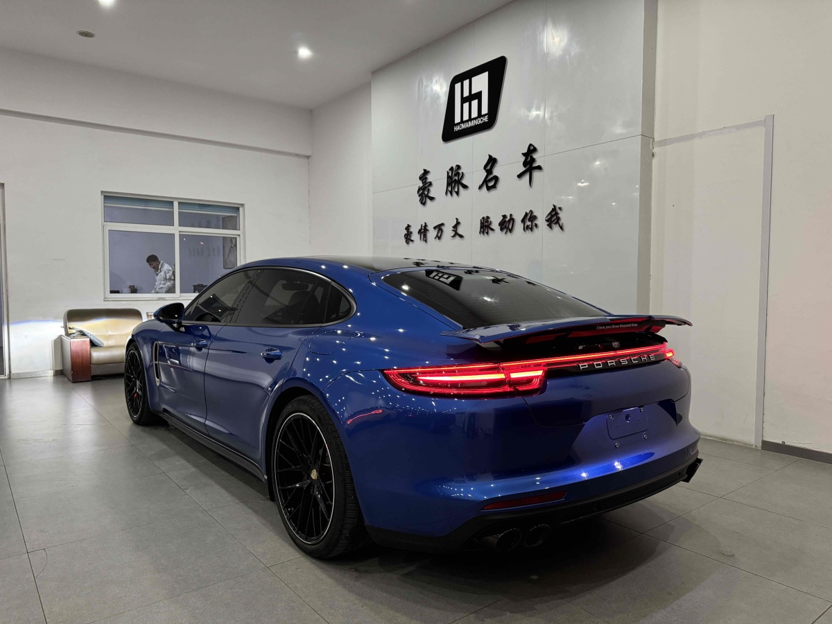 保時(shí)捷 Panamera新能源  2021款 Panamera 4 E-Hybrid 行政加長(zhǎng)版 2.9T圖片