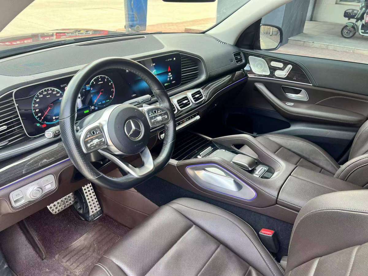 奔馳 奔馳GLS  2022款 改款 GLS 450 4MATIC 豪華型圖片