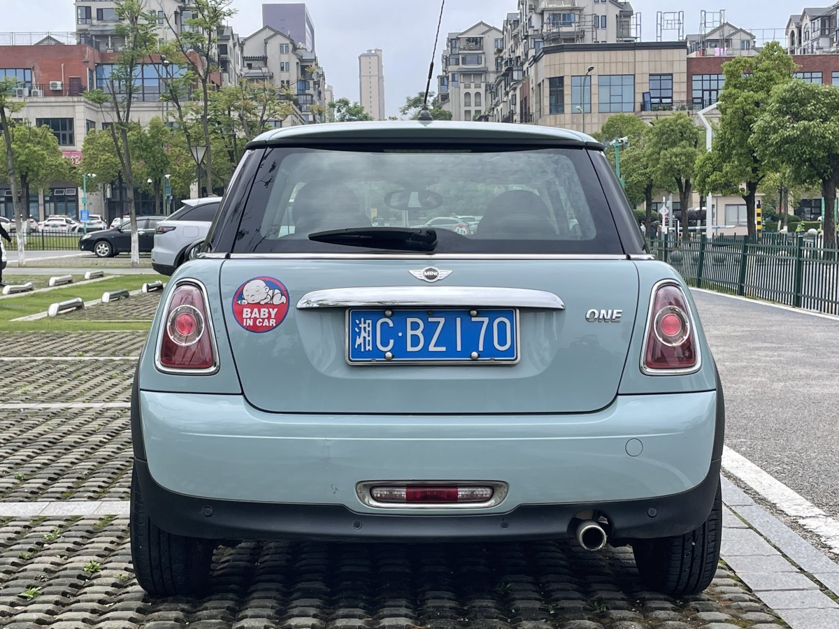 MINI MINI  2013款 1.6L ONE 限量第三款图片