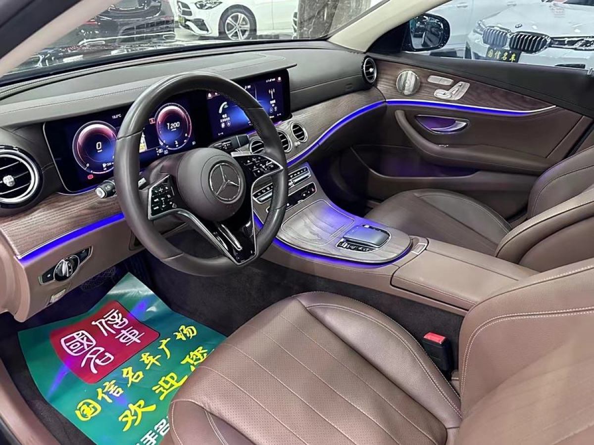 奔馳 奔馳E級  2021款 改款 E 300 L 豪華型圖片