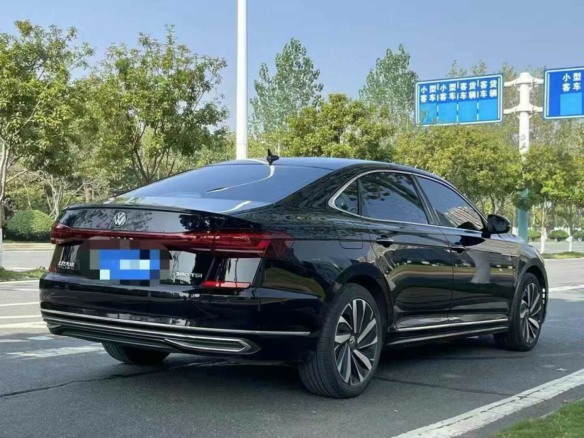 大眾 帕薩特  2024款 380TSI 豪華版圖片