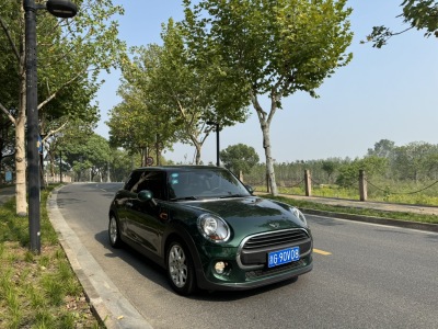 2019年3月 MINI MINI 1.5T COOPER 經(jīng)典派圖片